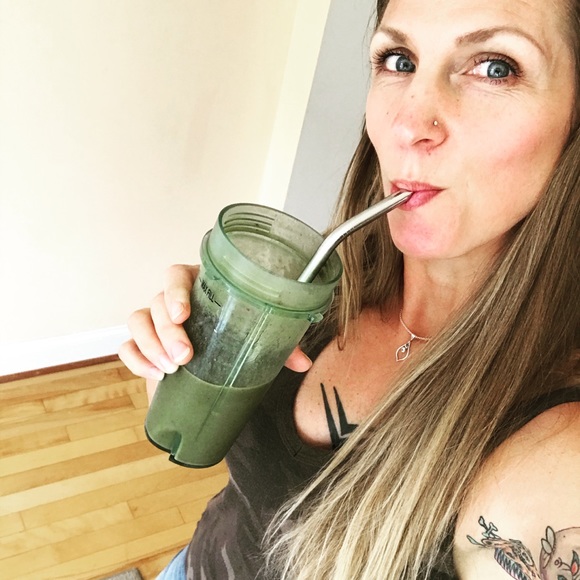 Meet your Posher, Danielle - Picture 7 of 7